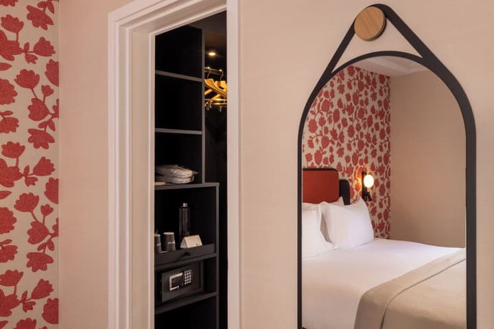 Le 46 Hotel