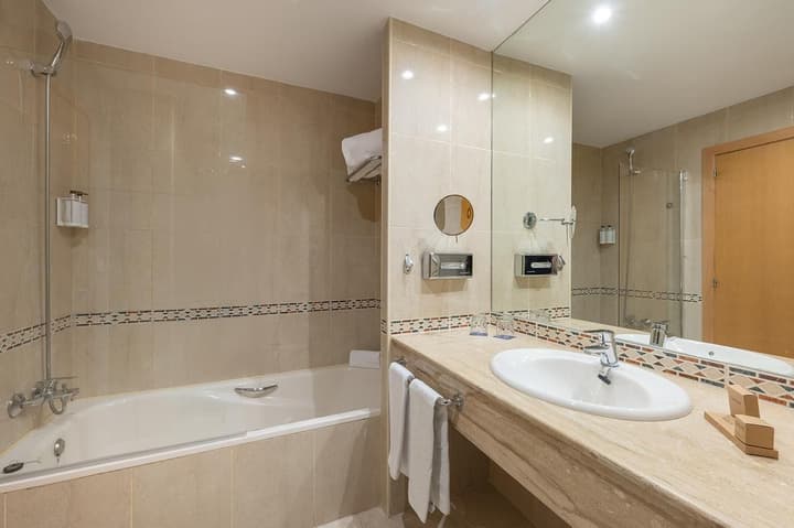 Hotel Port Alicante City & Beach