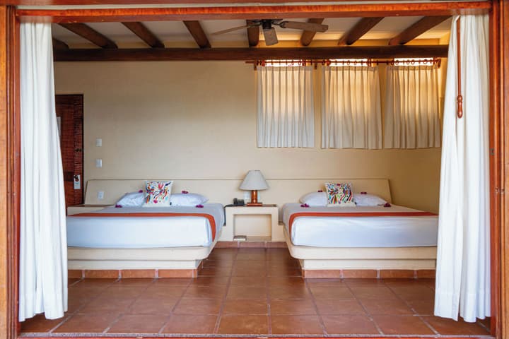 Catalina Beach Resort