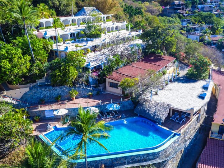 Catalina Beach Resort
