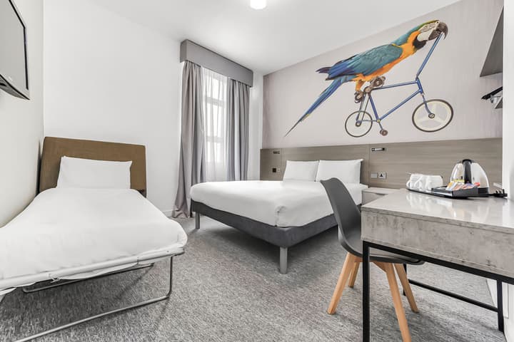 Heeton Concept Hotel Kensington