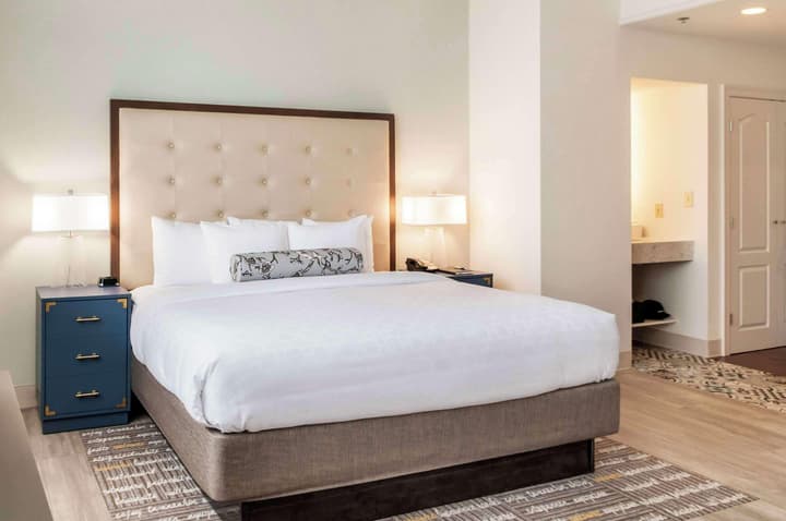 St Charles Coach House, an Ascend Collection Hotel