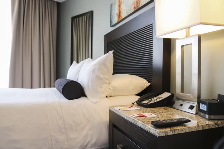 Hotel Coral And Marina