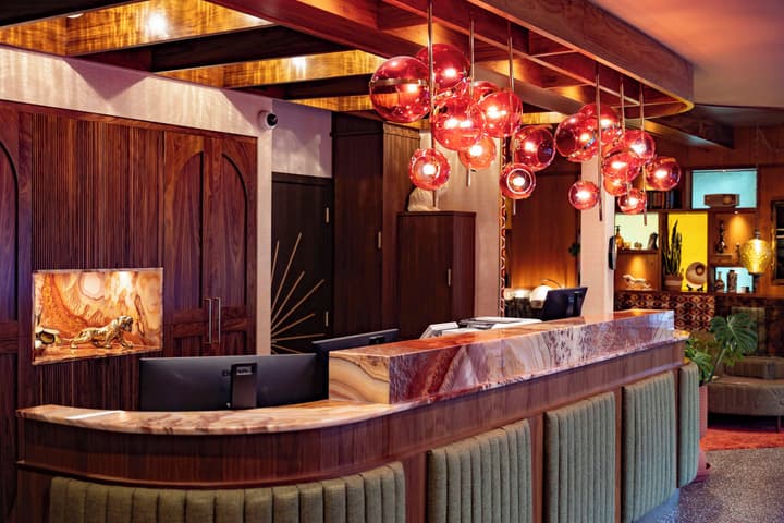 Hotel Zed Victoria