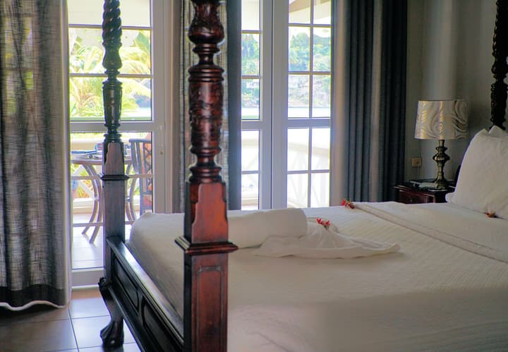 Marigot Beach Club and Dive Resort