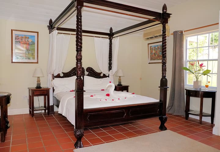 Marigot Beach Club and Dive Resort