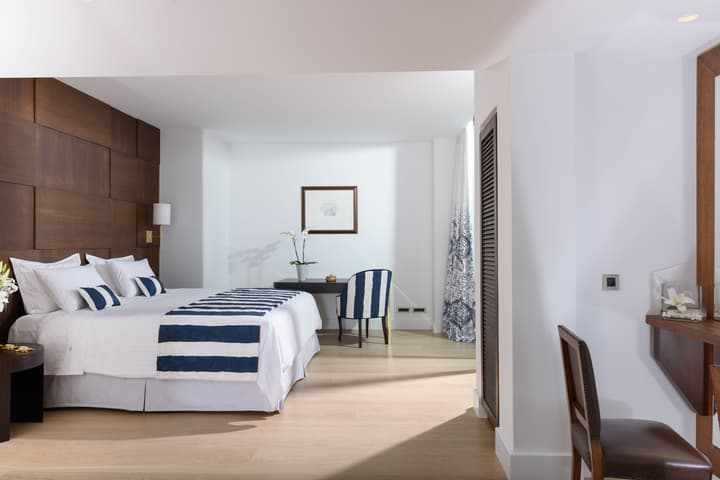 Aquila Atlantis Hotel