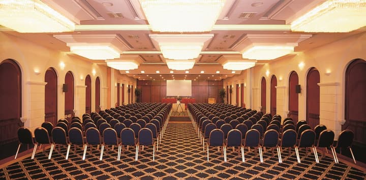 Aquila Atlantis Hotel