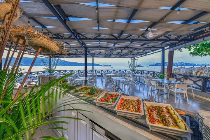 Krystal Beach Acapulco