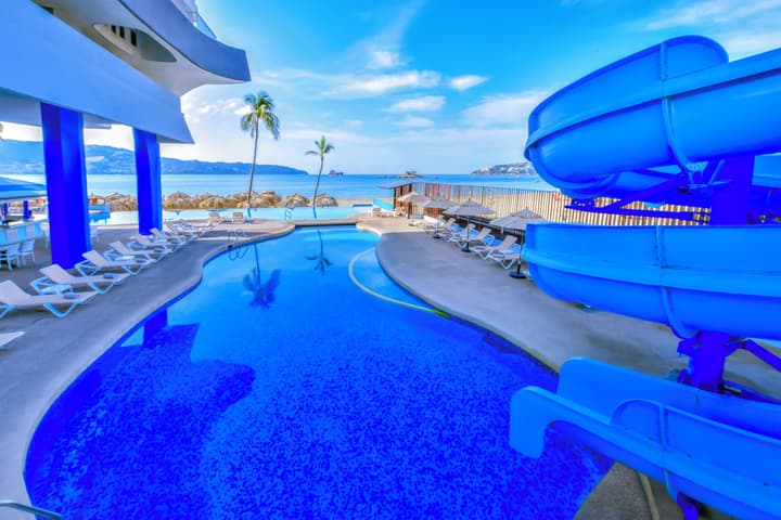 Krystal Beach Acapulco