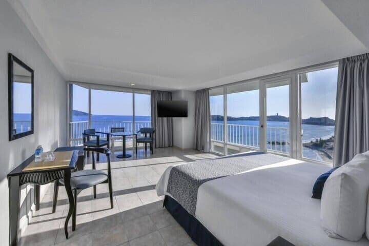 Krystal Beach Acapulco