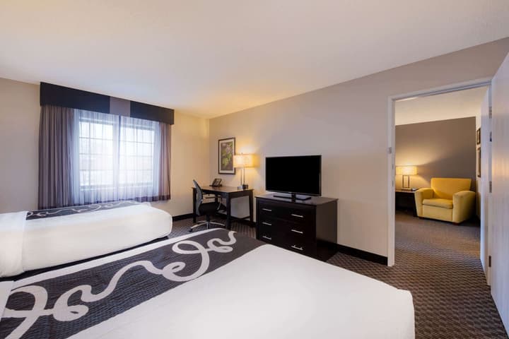 La Quinta Inn & Suites by Wyndham Cleveland Macedonia