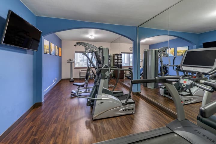 Comfort Suites Near Six Flags Magic Mountain