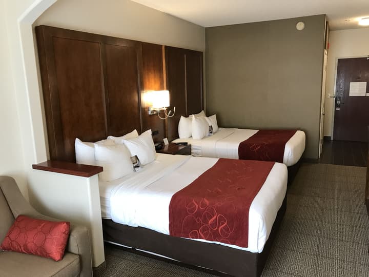Comfort Suites Near Six Flags Magic Mountain