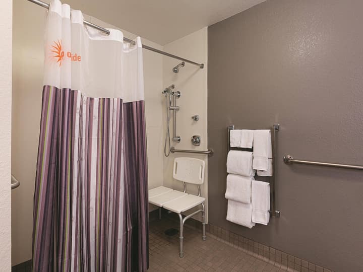 La Quinta Inn & Suites by Wyndham Atlanta Alpharetta