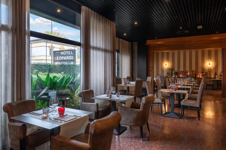 Hotel Leopardi