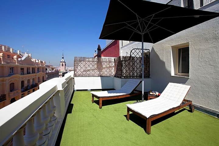 Hotel Moderno Puerta del Sol