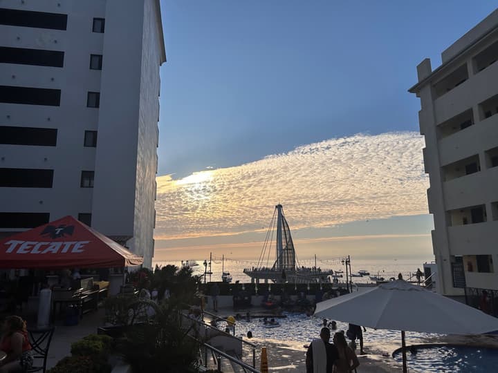 Delfin Beachfront Resort – Downtown Puerto Vallarta Optional All-Inclusive