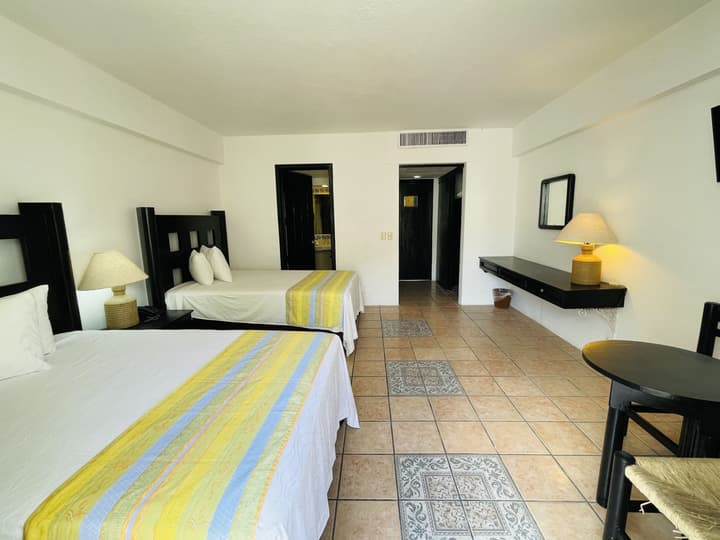 Delfin Beachfront Resort – Downtown Puerto Vallarta Optional All-Inclusive