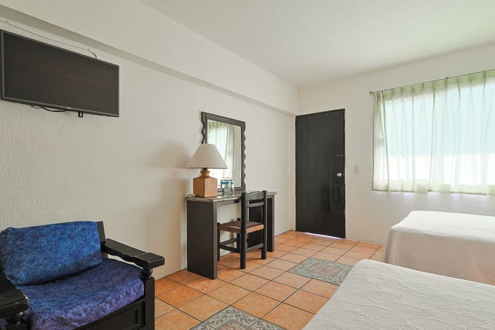 Delfin Beachfront Resort – Downtown Puerto Vallarta Optional All-Inclusive
