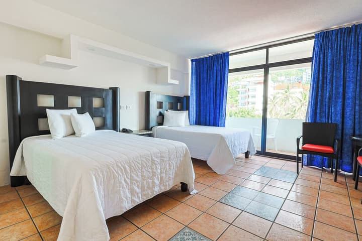 Delfin Beachfront Resort – Downtown Puerto Vallarta Optional All-Inclusive