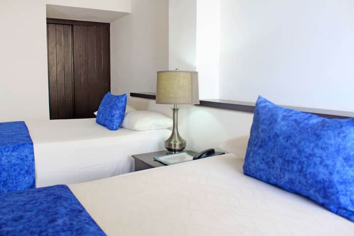 Delfin Beachfront Resort – Downtown Puerto Vallarta Optional All-Inclusive