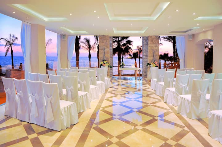 Alexander The Great Beach Hotel