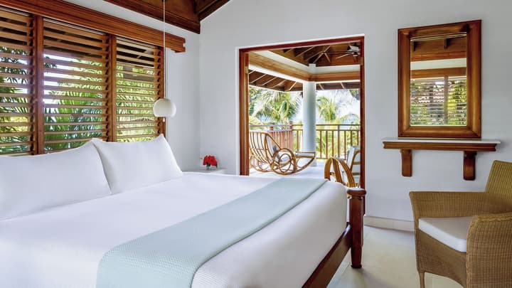 Couples Swept Away All Inclusive
