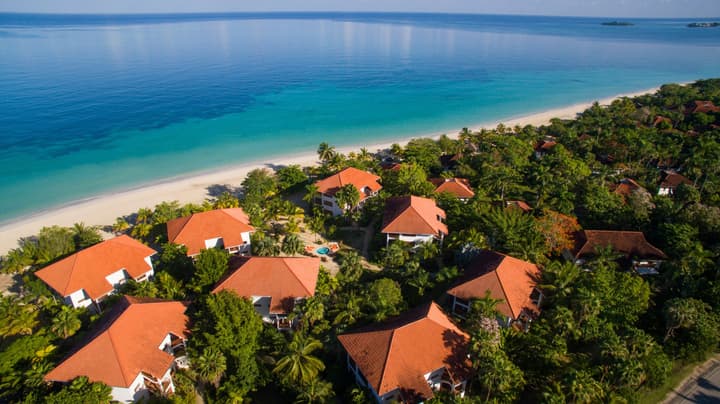 Couples Swept Away All Inclusive