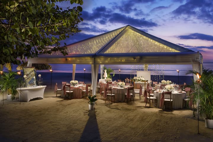 Couples Swept Away All Inclusive