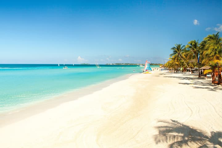 Couples Swept Away All Inclusive