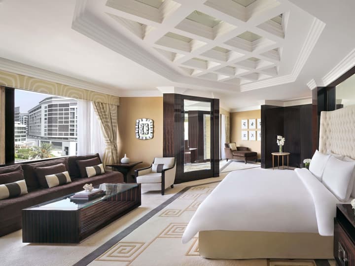 Mövenpick Grand Al Bustan Dubai