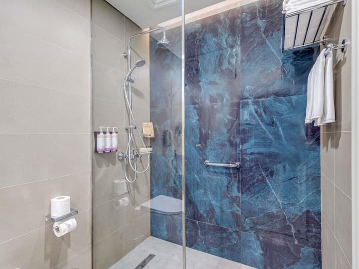 Mövenpick Grand Al Bustan Dubai