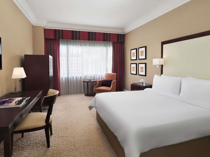 Mövenpick Grand Al Bustan Dubai