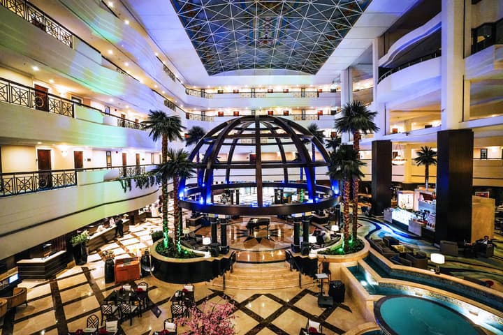 Mövenpick Grand Al Bustan Dubai