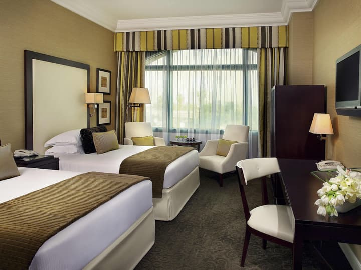 Mövenpick Grand Al Bustan Dubai