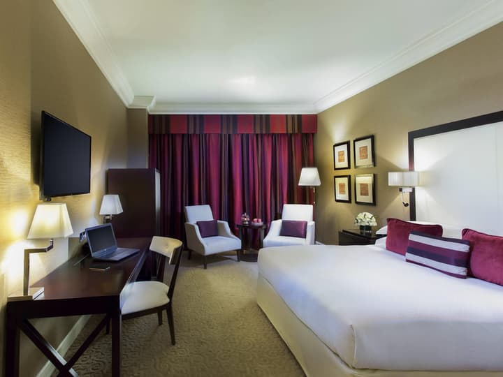 Mövenpick Grand Al Bustan Dubai