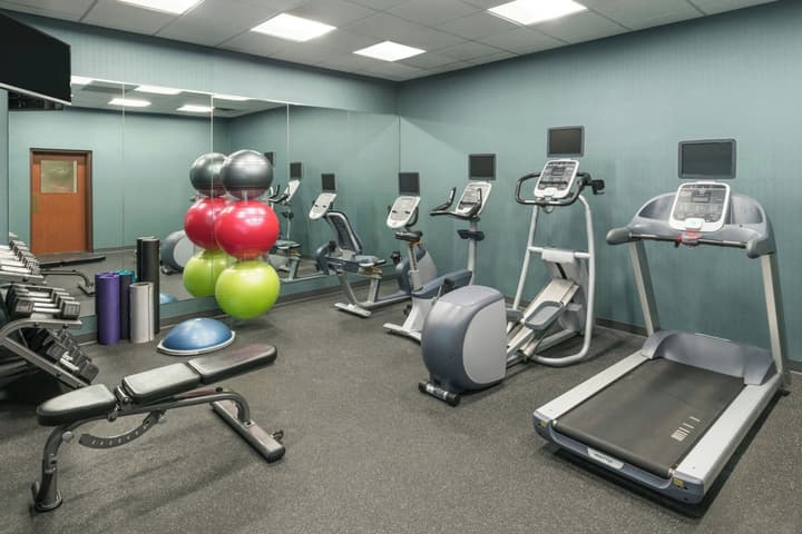 Four Points by Sheraton Boston Logan Airport Revere