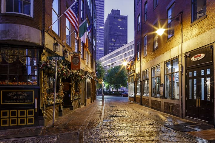 Four Points by Sheraton Boston Logan Airport Revere