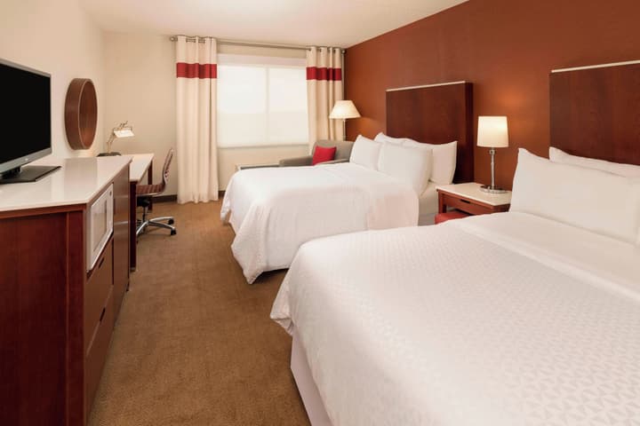 Four Points by Sheraton Boston Logan Airport Revere