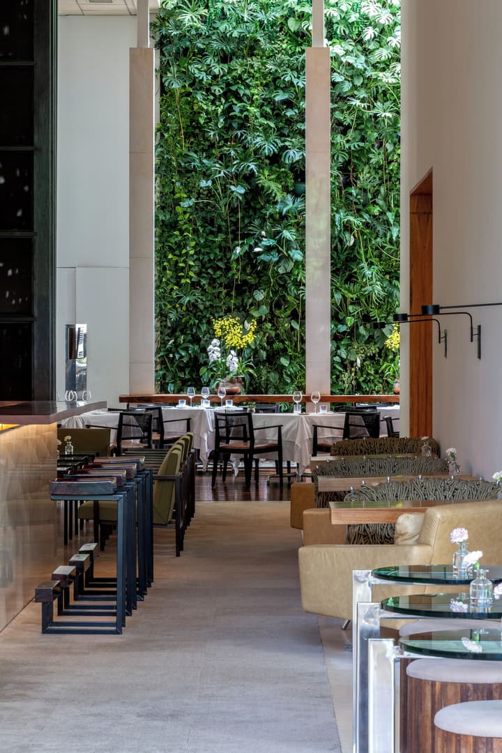 Hotel Emiliano