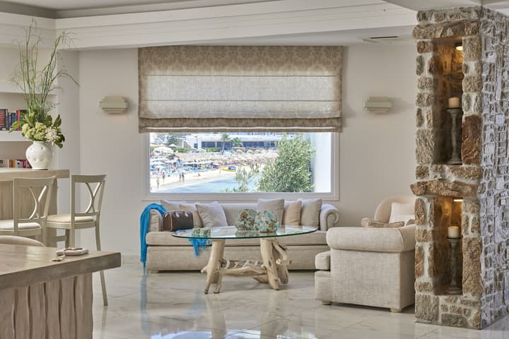 Petinos Beach Hotel