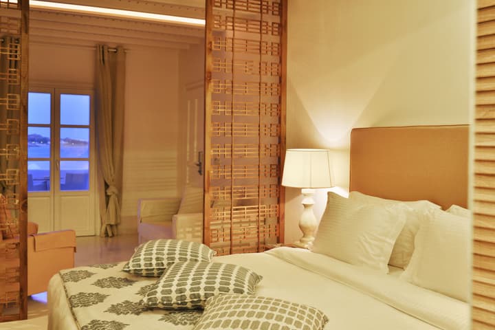 Petinos Beach Hotel