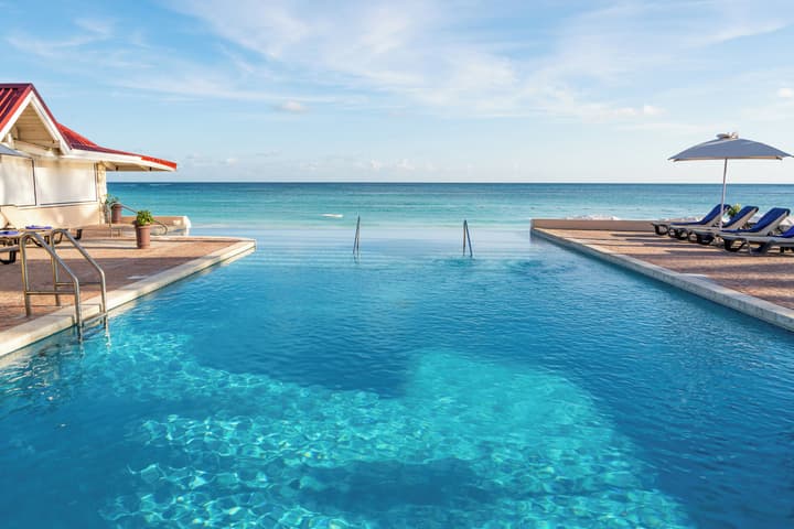 Pineapple Beach Club Antigua - Adults Only – All Inclusive