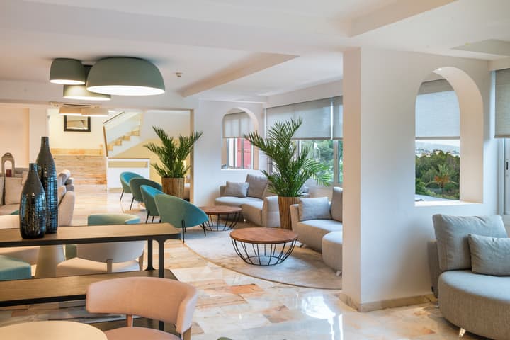 Salles Hotel Marina Portals