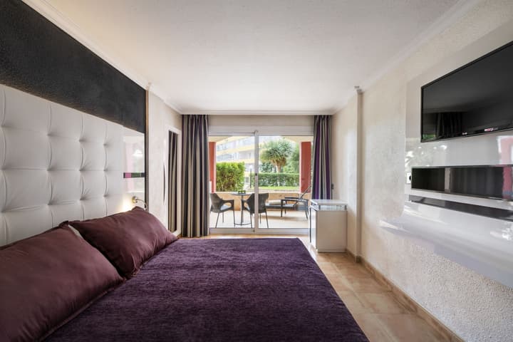 Salles Hotel Marina Portals