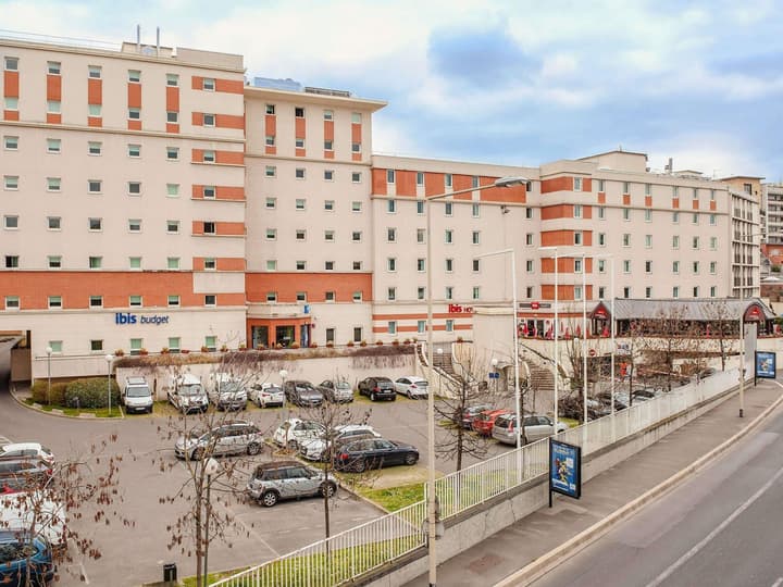 ibis Paris Défense Courbevoie