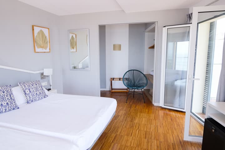 Hotel Subur