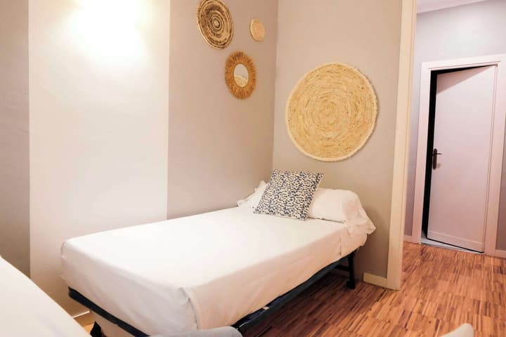 Hotel Subur