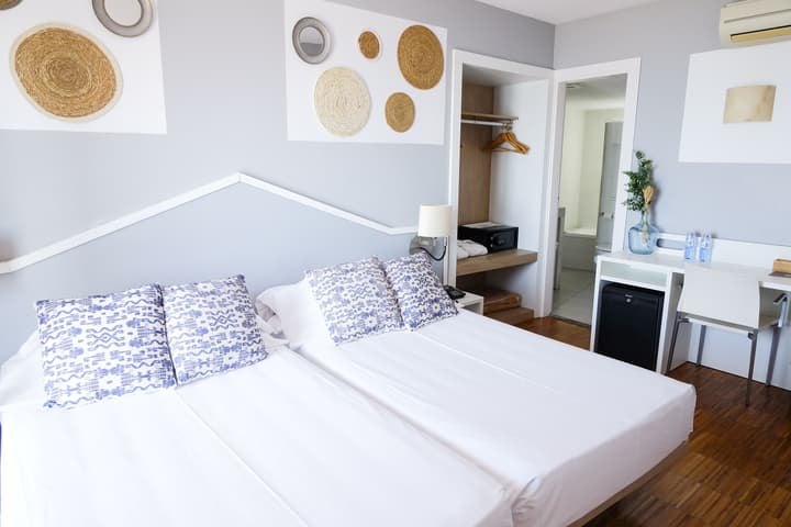 Hotel Subur